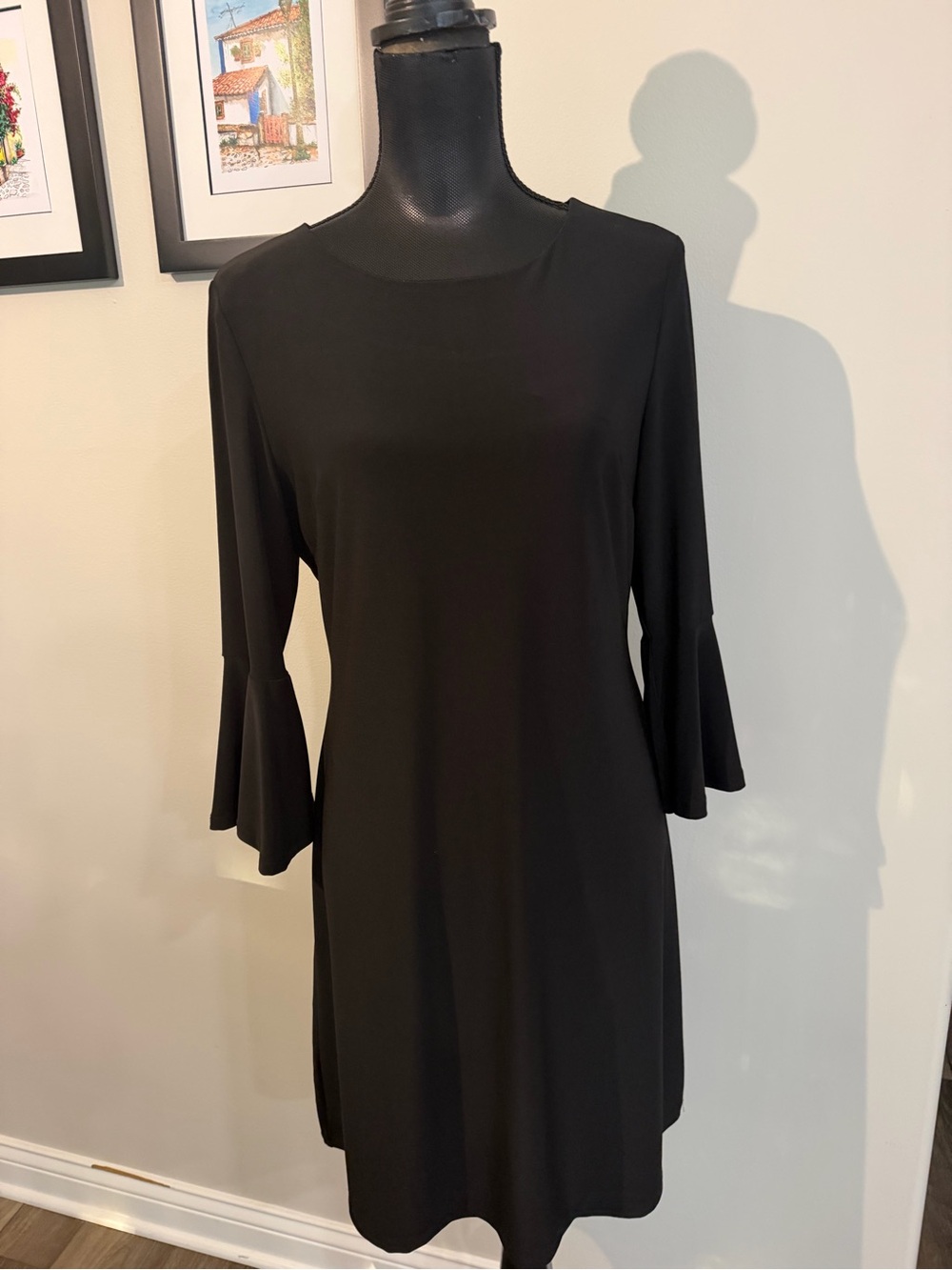 Tommy Hilfiger Women’s Classic Black Bell-Sleeve Shift Dress Size 10